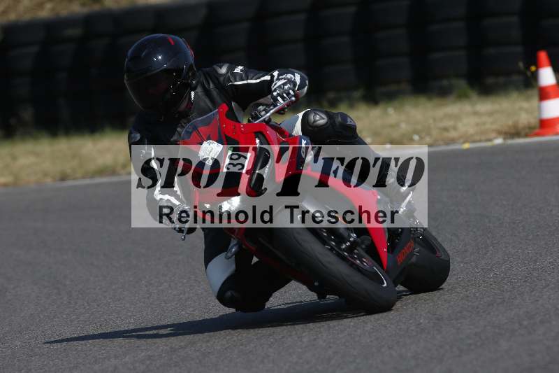 Archiv-2023/28 05.06.2023 Moto Club Anneau du Rhin/blanc-novice/39